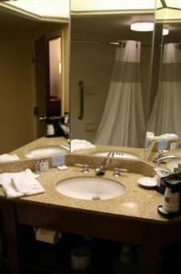 фото отеля Hampton Inn Cincinnati Riverfront (Downtown Area)