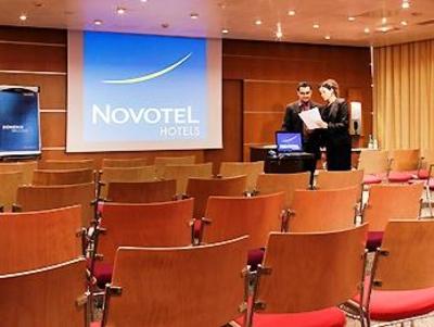 фото отеля Novotel Paris 17 Porte d'Asnieres