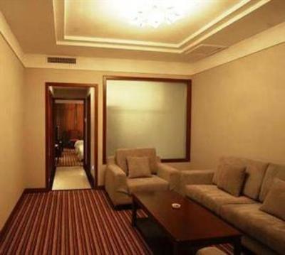 фото отеля Regal Holiday Hotel