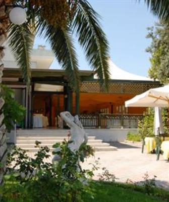фото отеля Hotel Parco degli Ulivi Scerne