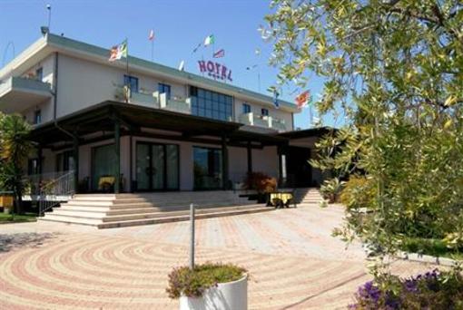 фото отеля Hotel Parco degli Ulivi Scerne
