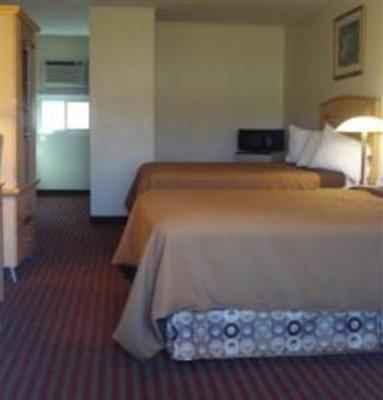 фото отеля All Seasons Inn & Suites