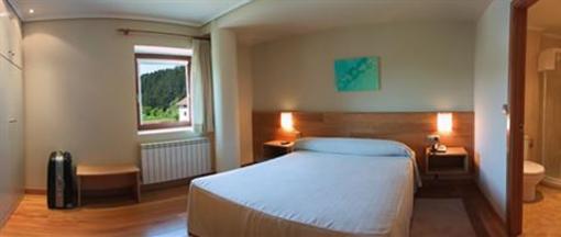 фото отеля Hotel Errekagain