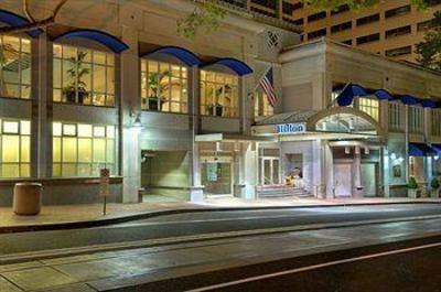 фото отеля Hilton Portland & Executive Tower
