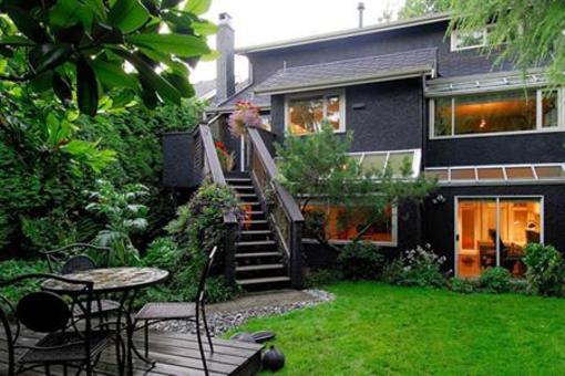 фото отеля House on Dunbar B&B