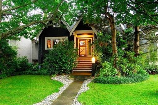 фото отеля House on Dunbar B&B