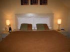 фото отеля Otmoor Lodge Hotel
