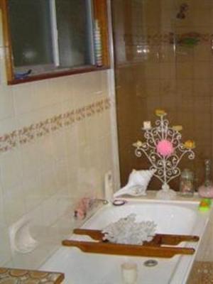 фото отеля Great Lakes Guesthouse & Hostel