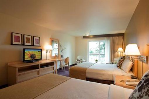 фото отеля Inn at Wecoma