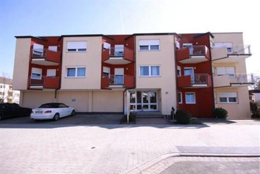 фото отеля Apartments Seligenstadt
