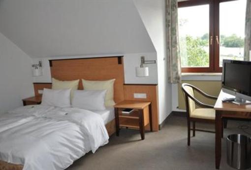 фото отеля Vogelsang Hotel Gasthof Zellingen