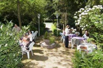 фото отеля Hotel Restaurant Zum Waldfrieden