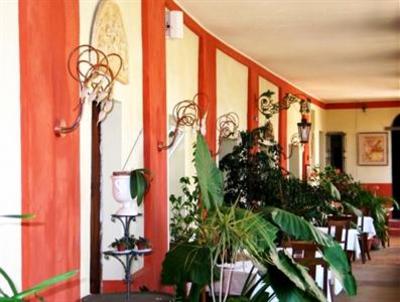 фото отеля Relais San Desiderio Asti
