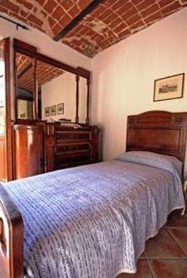 фото отеля Relais San Desiderio Asti