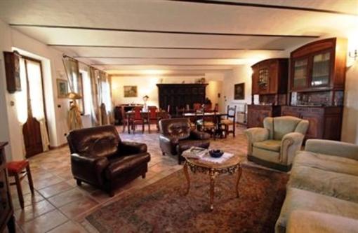 фото отеля Relais San Desiderio Asti