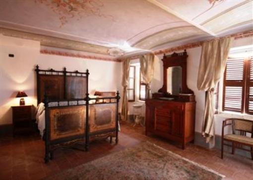 фото отеля Relais San Desiderio Asti