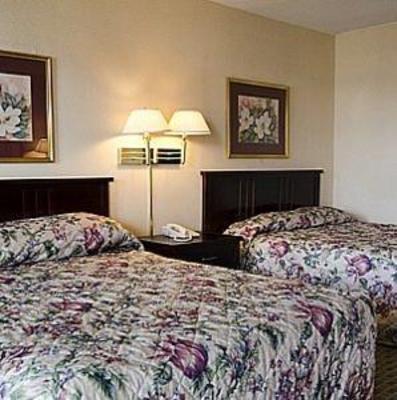 фото отеля Royal Inn Spartanburg
