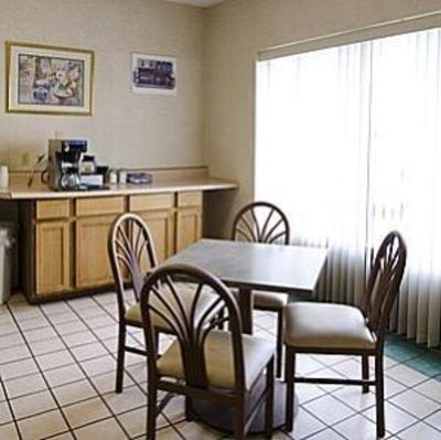 фото отеля Royal Inn Spartanburg