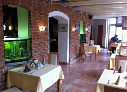 фото отеля Hotel & Restaurant Muhlenhof Wusterhausen