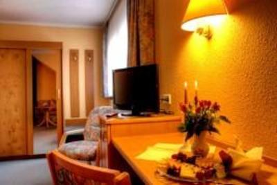 фото отеля Hotel & Restaurant Muhlenhof Wusterhausen