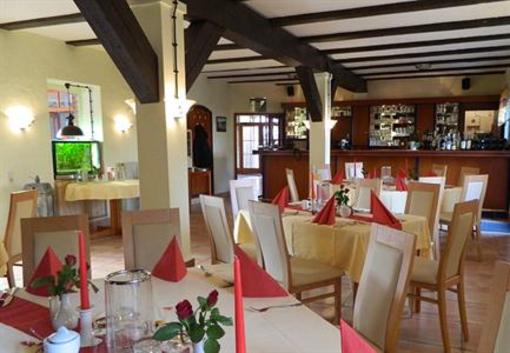 фото отеля Hotel & Restaurant Muhlenhof Wusterhausen