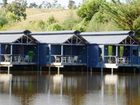 фото отеля Aporo Pondsiders Cottages Nelson