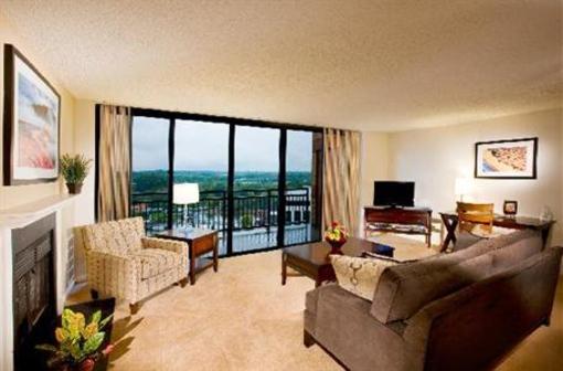 фото отеля Oakwood Gaithersburg