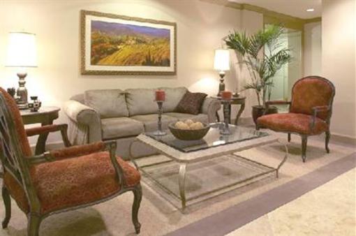 фото отеля Oakwood Gaithersburg