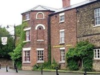 Wynnstay Arms Hotel Ruabon