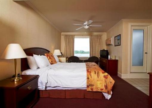 фото отеля Brigantine Suites