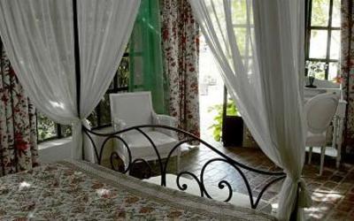 фото отеля Hotel Mas De La Chapelle Arles