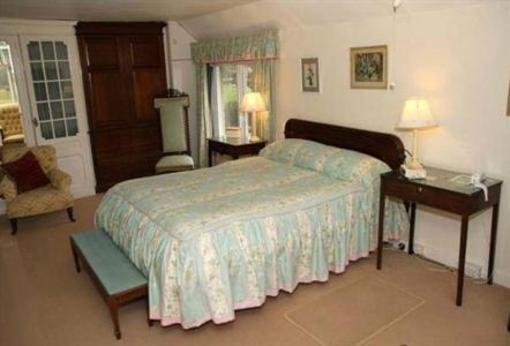 фото отеля Eaton Thorne House