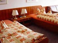 Seepark Kirchheim (Hesse) Hotel