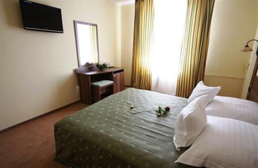 фото отеля Hotel Lyra Oradea
