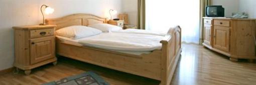фото отеля Hotel Garni Mowe