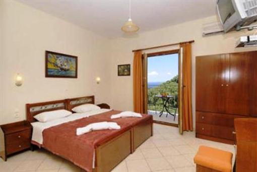 фото отеля Petrino Apartments