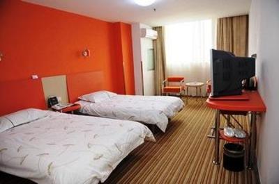 фото отеля Motel 168 Chain Hotel Neijiang Shangnan Street
