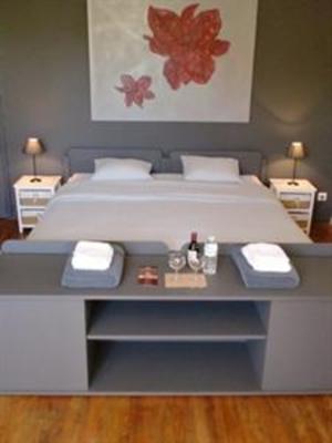 фото отеля Mas De Cinq Sols Bed & Breakfast Tournon-d'Agenais