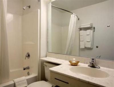 фото отеля Best Western Plus Elizabeth City Inn & Suites