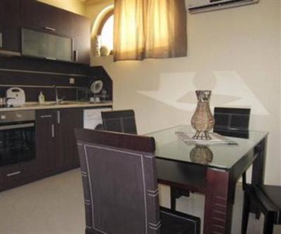 фото отеля Sandy Cove Apartments Sozopol