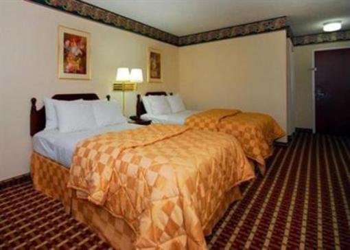 фото отеля Super 8 Tallapoosa