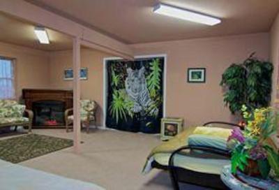 фото отеля Ocean Shores Gibson's Bed & Breakfast
