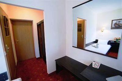 фото отеля Wiktoria Hotel