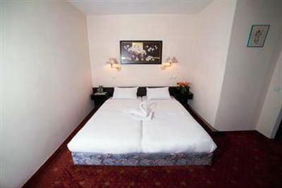фото отеля Wiktoria Hotel