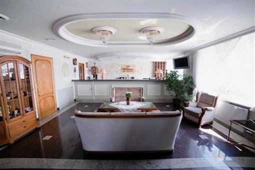 фото отеля Wiktoria Hotel