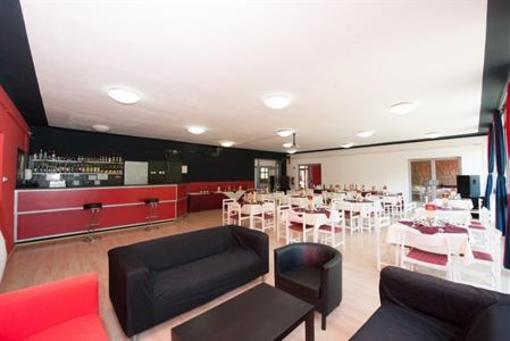 фото отеля Napfeny Hotel Balatonlelle