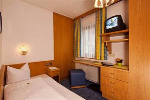фото отеля Fremdenpension Alpenruhe