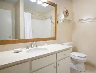 фото отеля ResortQuest Racquet Club Villas Hilton Head Island