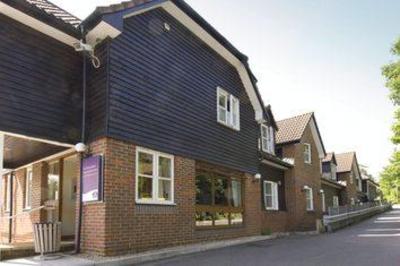 фото отеля Premier Inn Portsmouth Havant