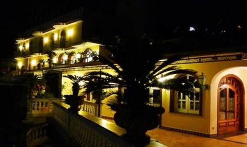 фото отеля Le Galassie Hotel Lettere